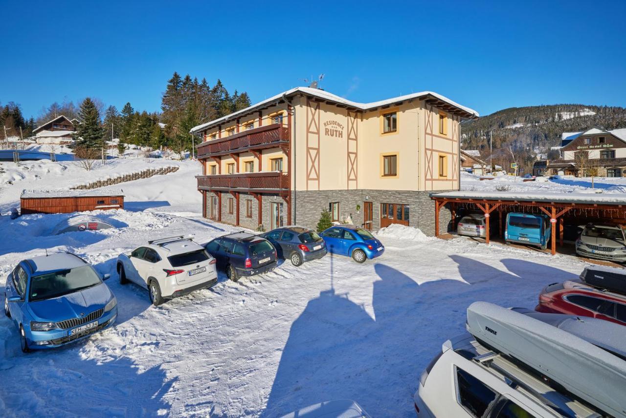 Residence Ruth Janske Lazne Luaran gambar