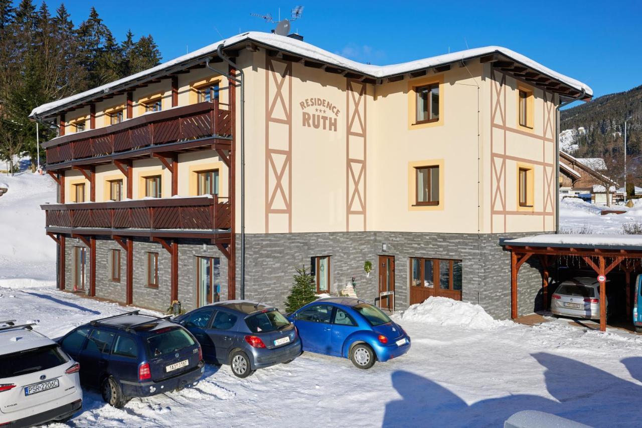 Residence Ruth Janske Lazne Luaran gambar