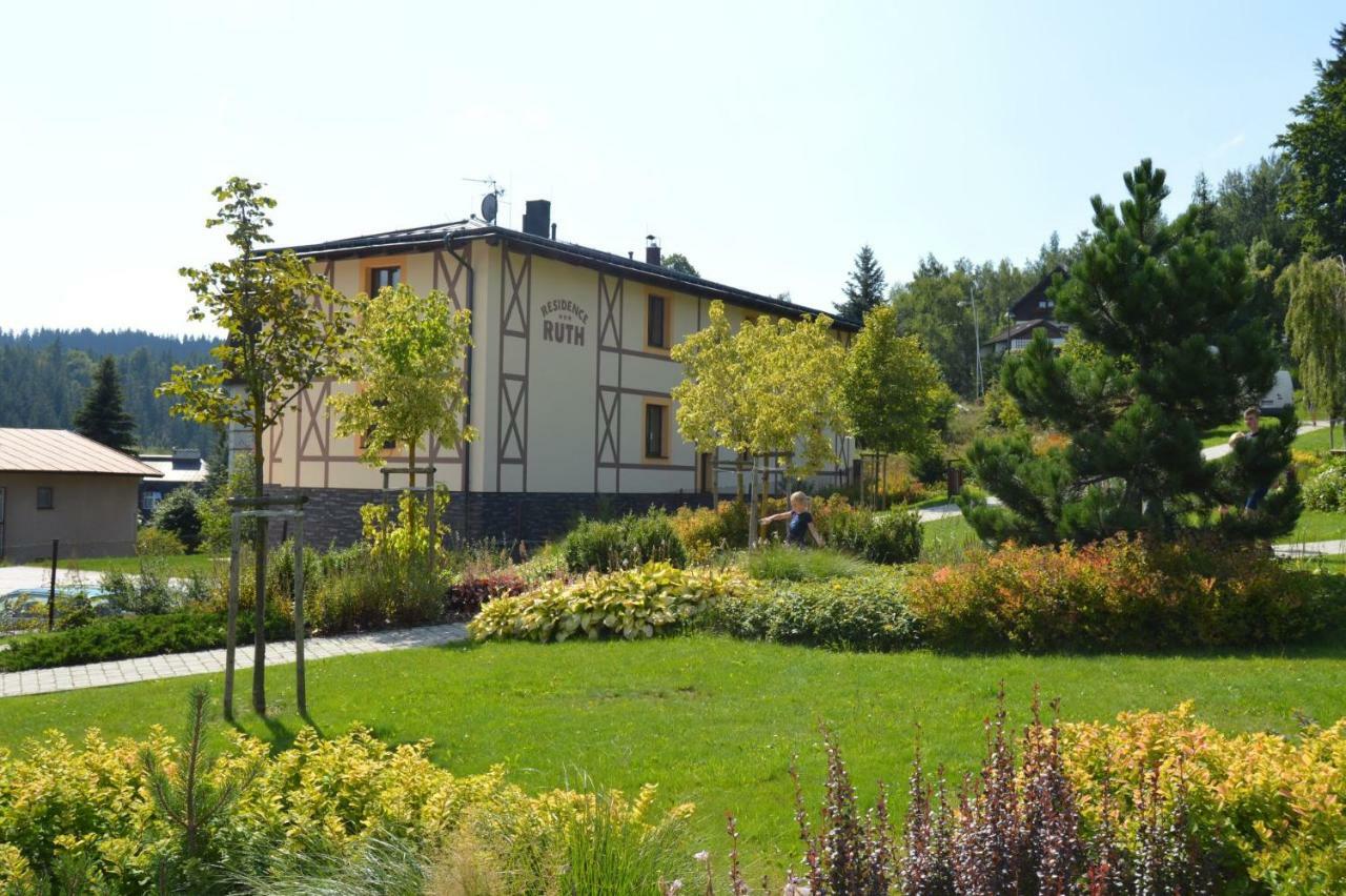 Residence Ruth Janske Lazne Luaran gambar